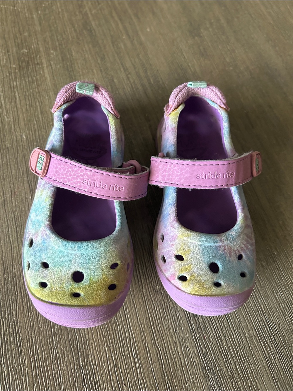 Stride Rite Pastel Tie-Dye Water Sandals - Pink, Purple, Yellow, Blue, Size 7.